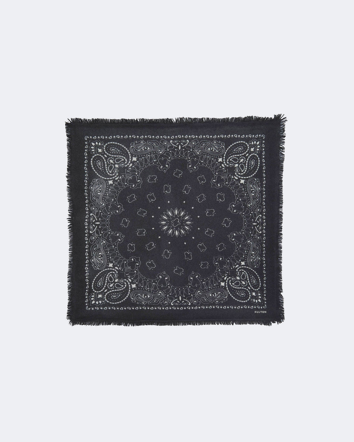 Bandana en cachemire noir pour femme et pour homme - Kujten packshot