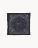 Bandana en cachemire noir pour femme et pour homme - Kujten packshot