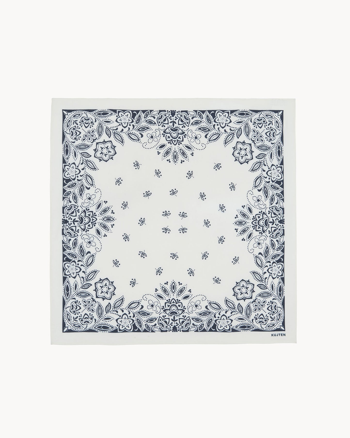 Bandana en cachemire & soie blanc pour femme et pour homme - Kujten packshot