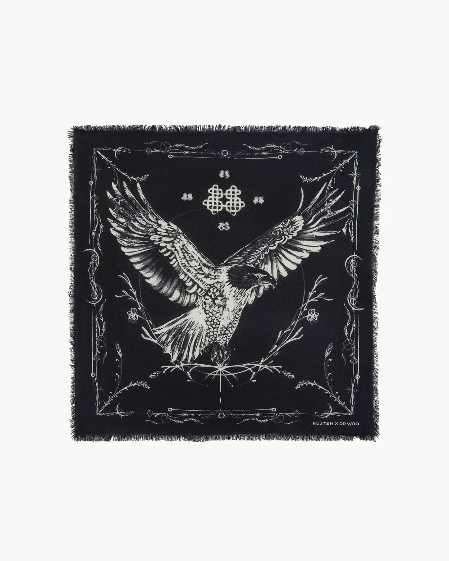 Bandana en cachemire noir pour femme et pour homme - Kujten packshot