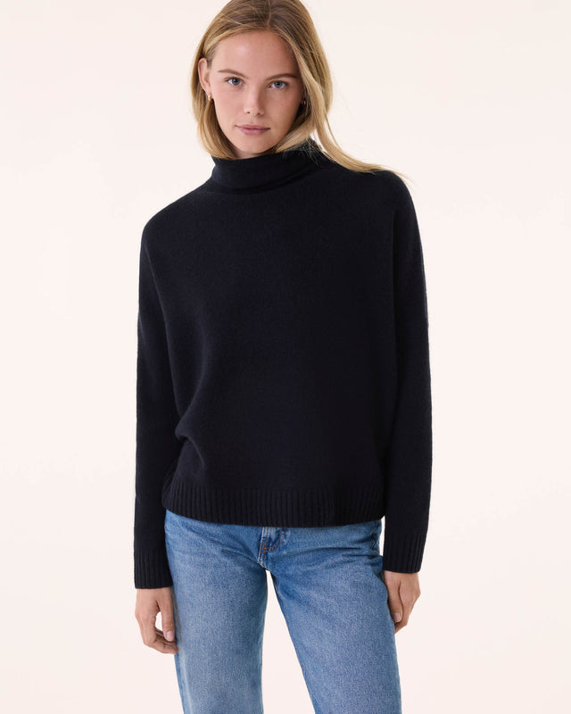 Pull Tila noir - Image principale