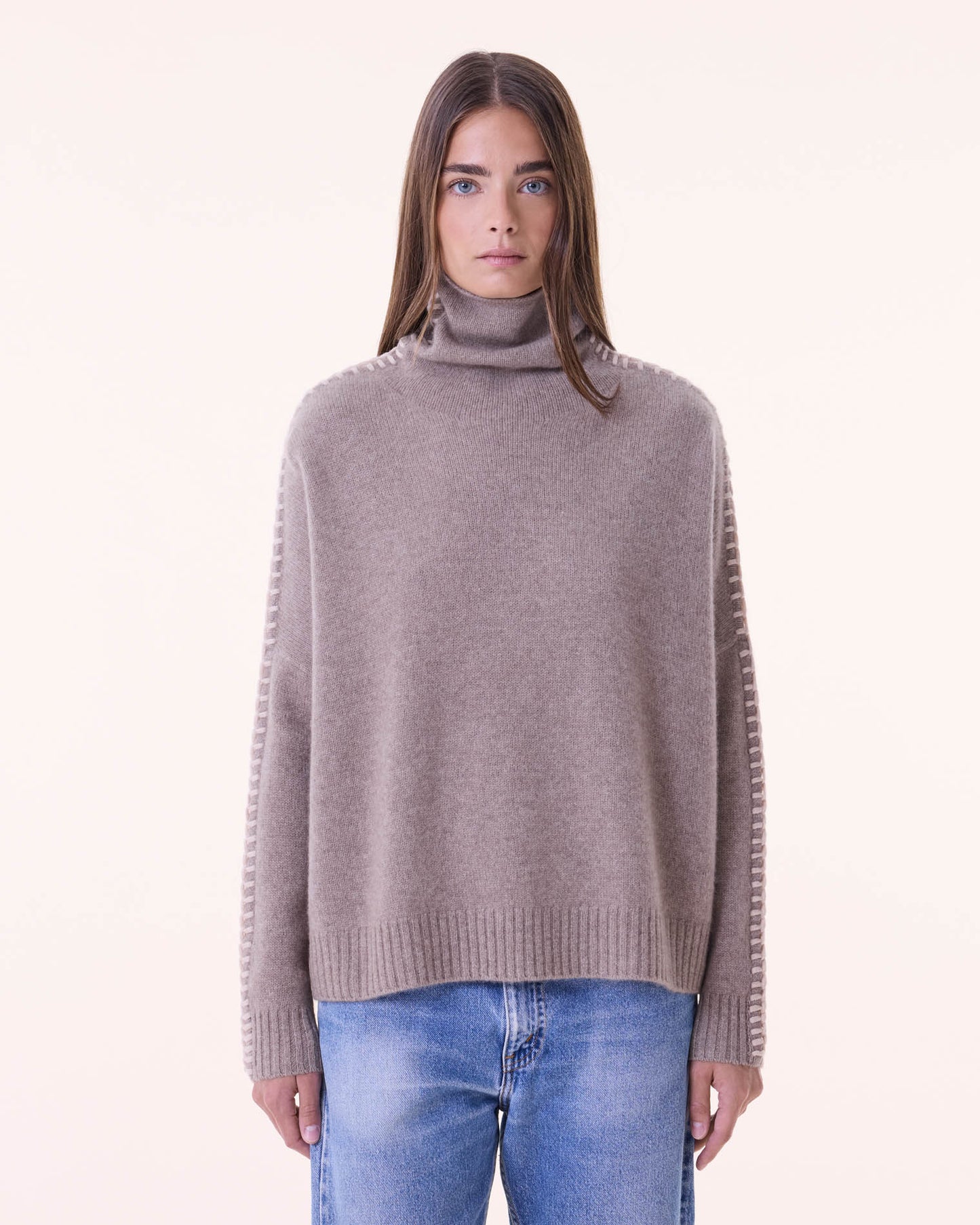 Pull Thea taupe