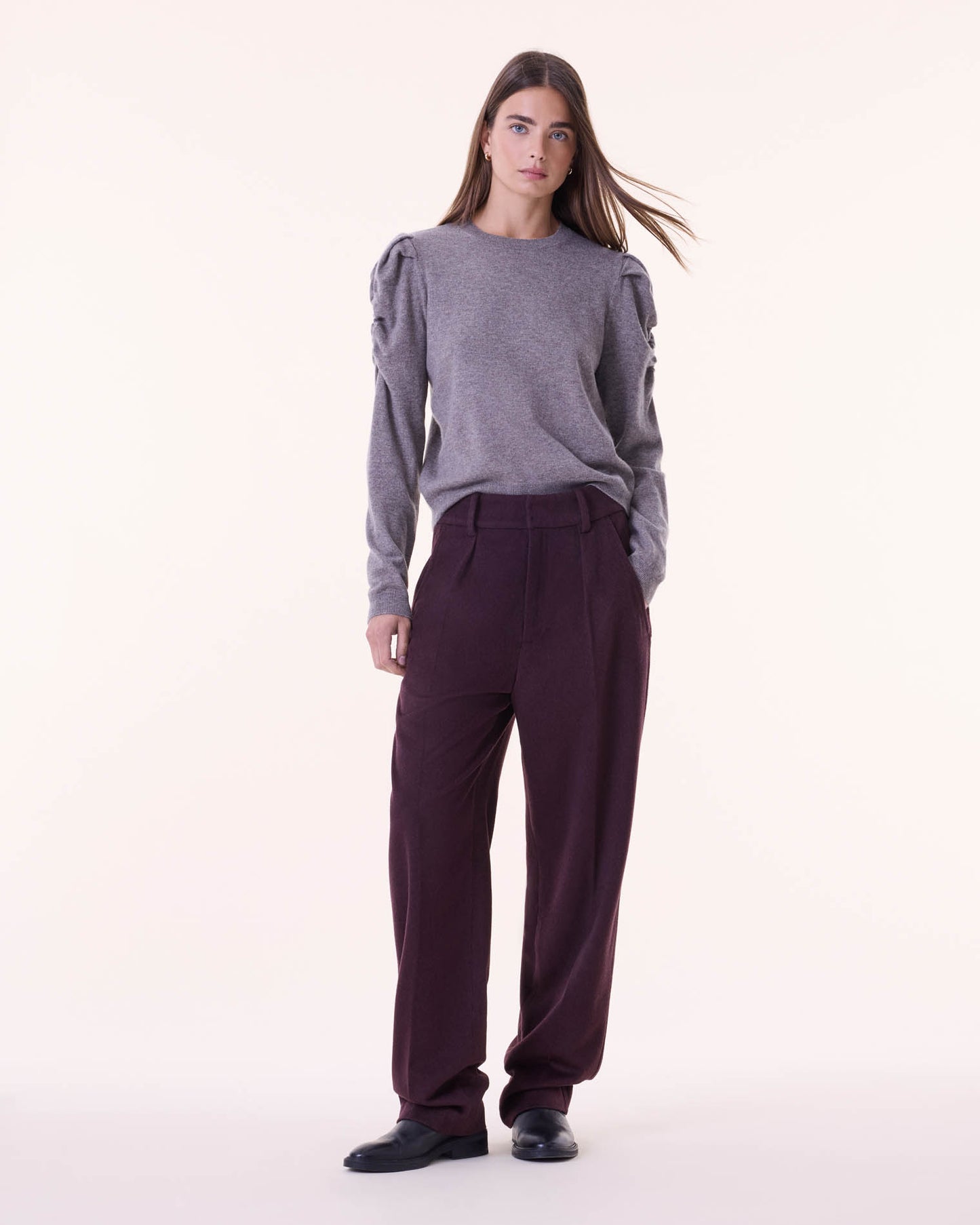 Sweater Naoto light taupe