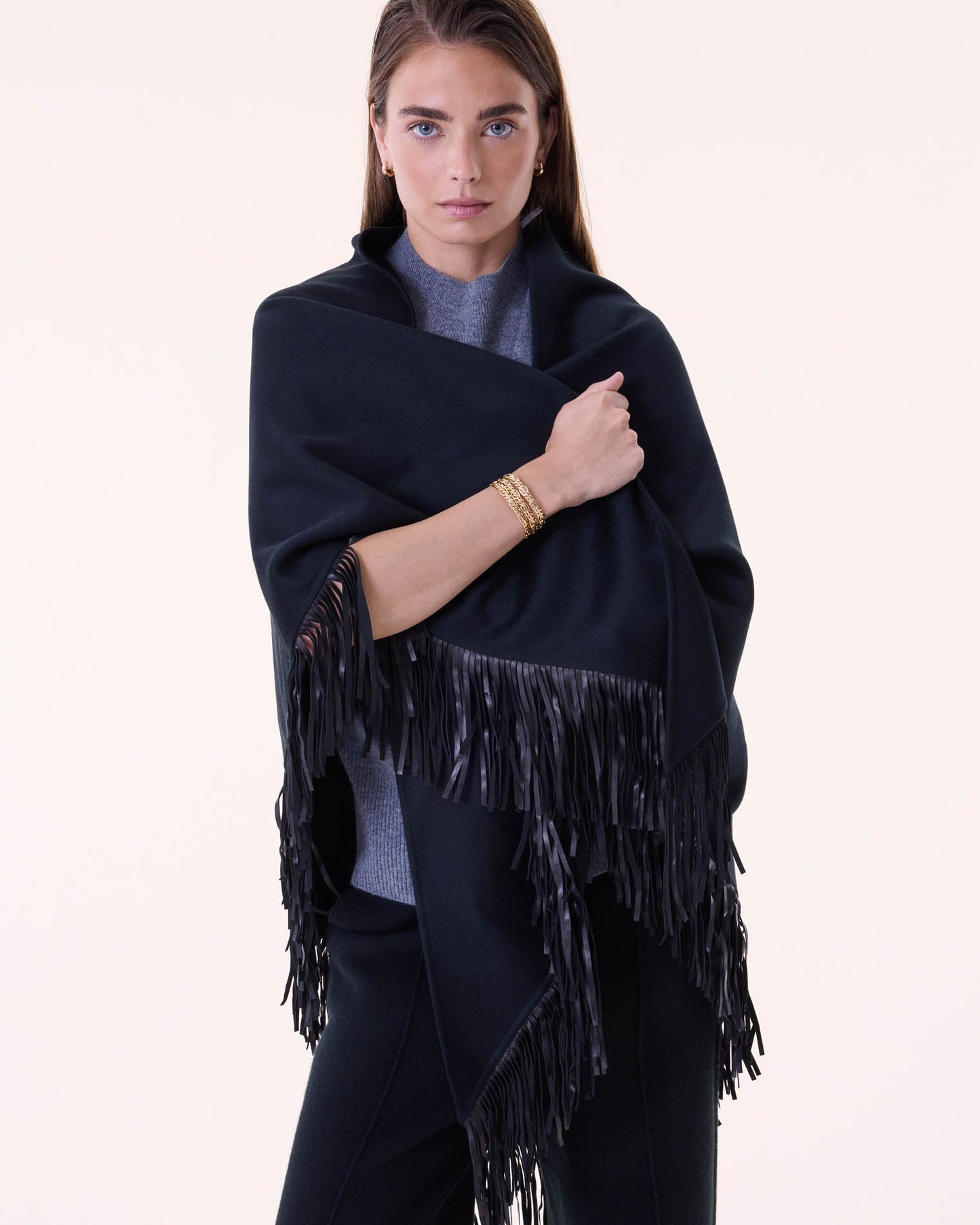 Cape Sohare Cuir Frange black