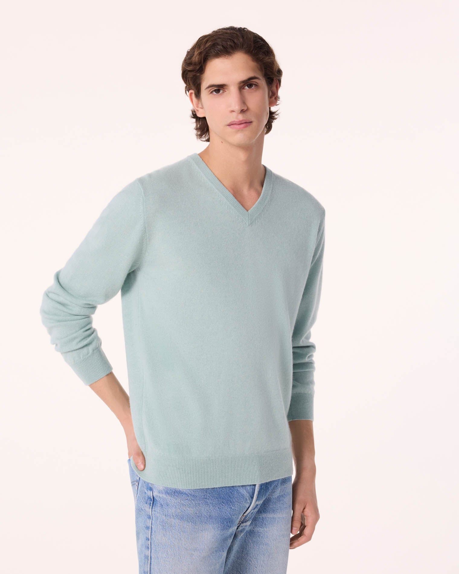 Celadon Green V-Neck Cashmere Sweater Kujten Cashmere