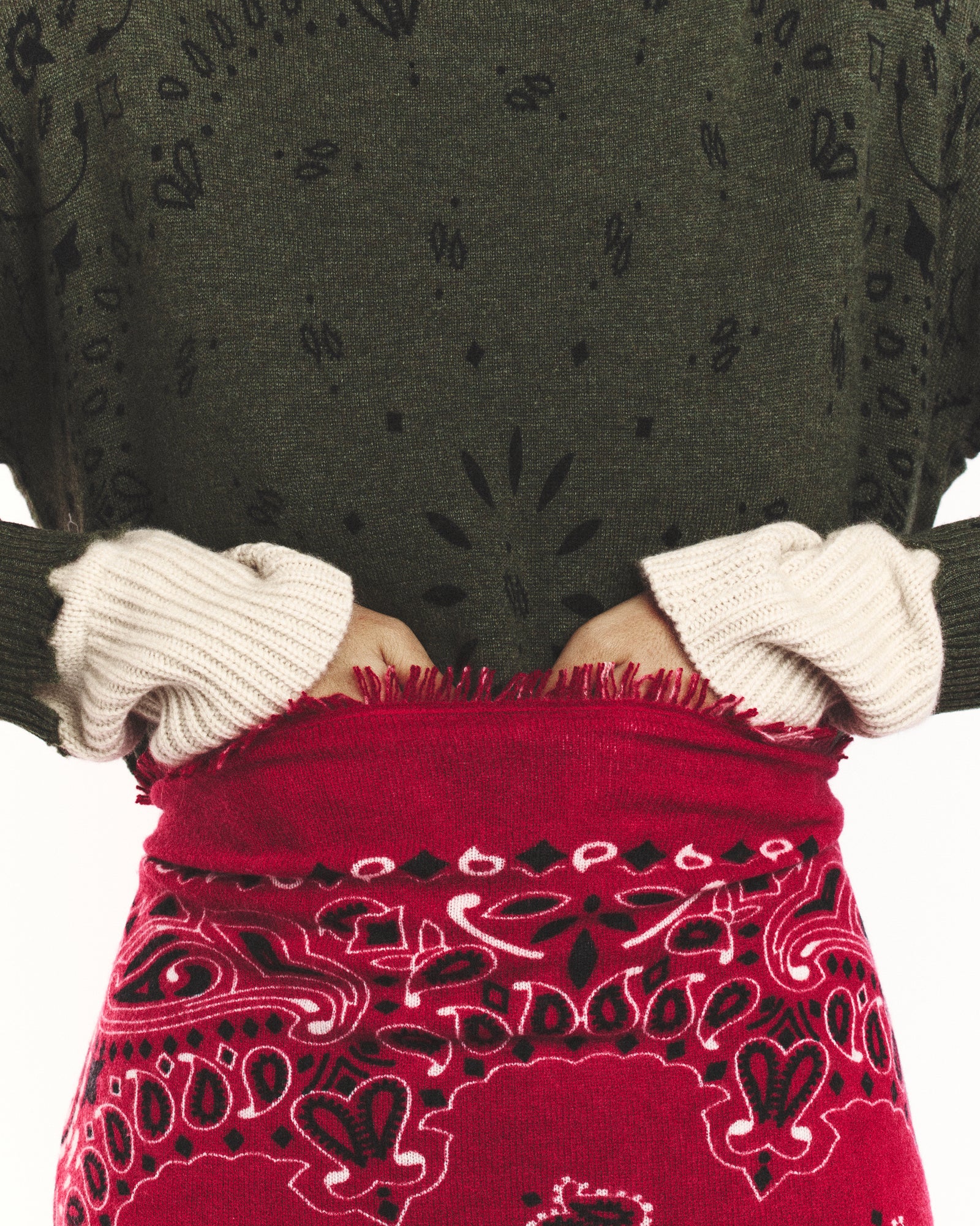 Pull khaki motif bandana cachemire paris