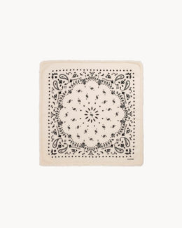 Bandana en cachemire blanc pour femme et pour homme - Kujten packshot