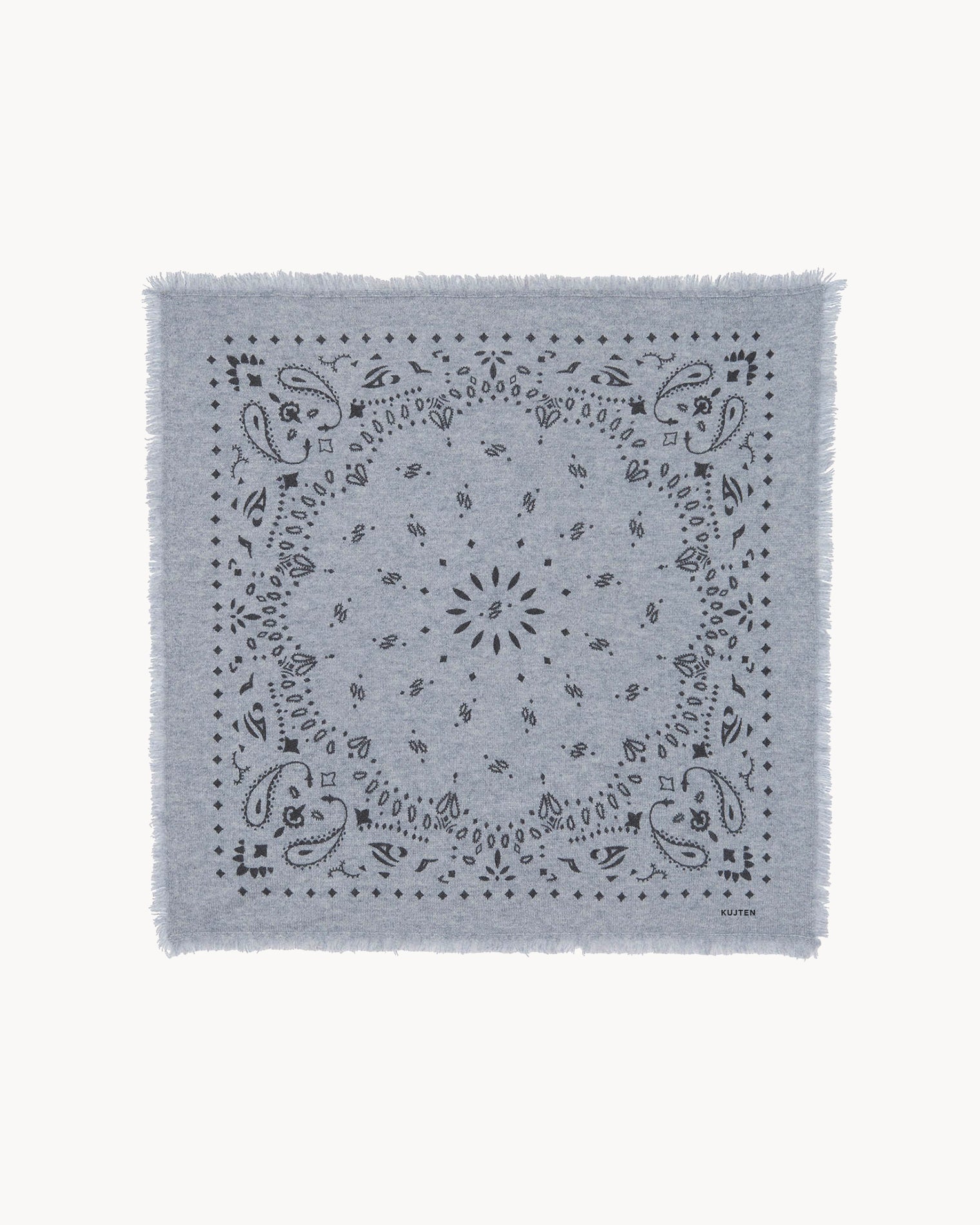 Bandana en cachemire gris pour femme et pour homme - Kujten packshot