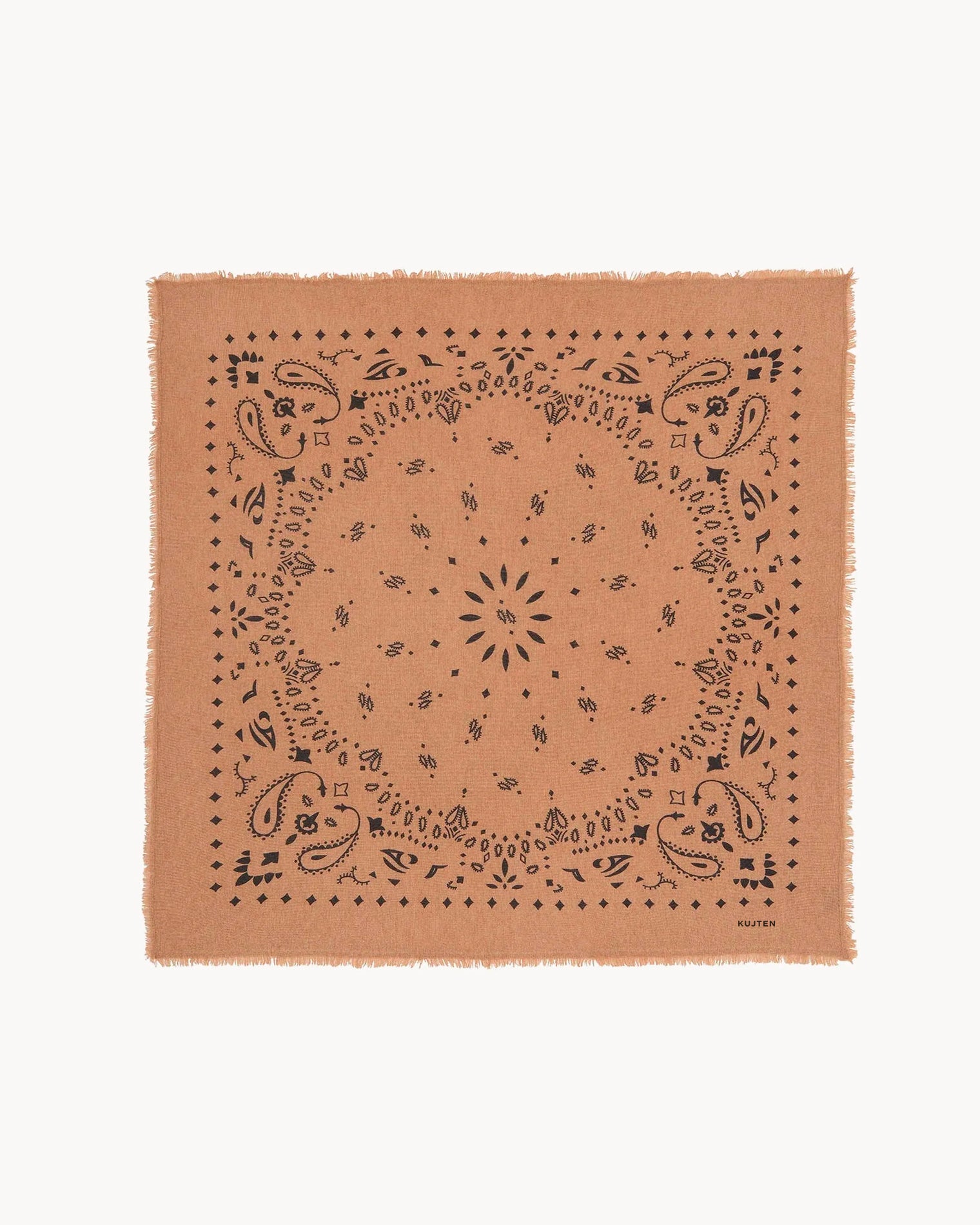 Bandana en cachemire camel pour femme et pour homme - Kujten packshot