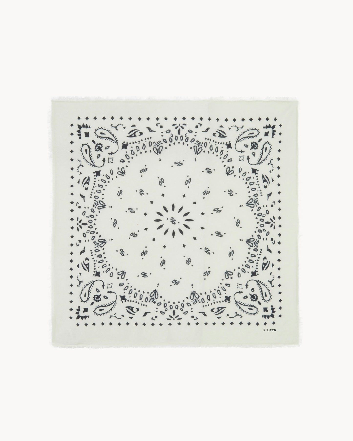 Bandana en cachemire blanc pour femme et pour homme - Kujten packshot