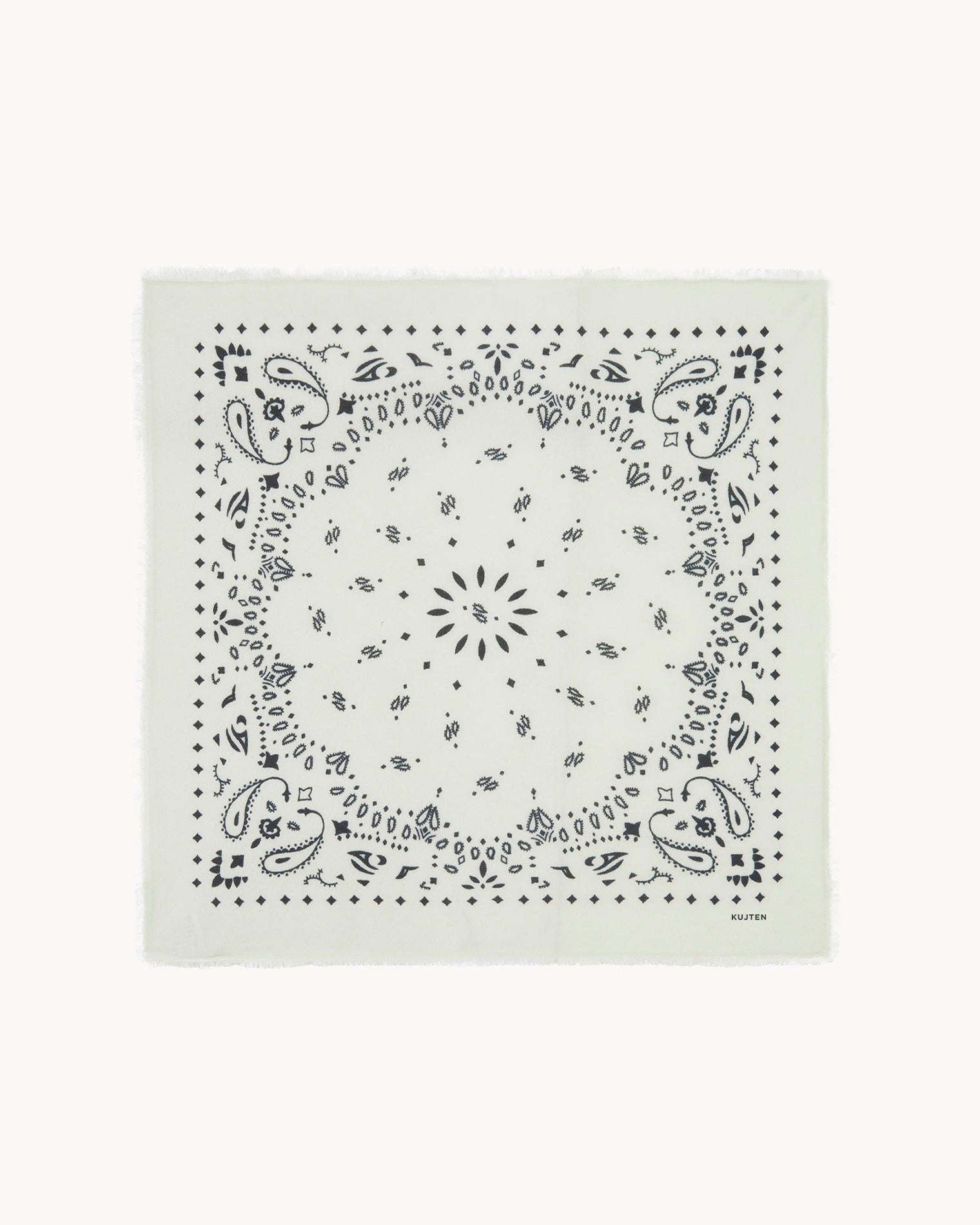 Bandana en cachemire blanc pour femme et pour homme - Kujten packshot