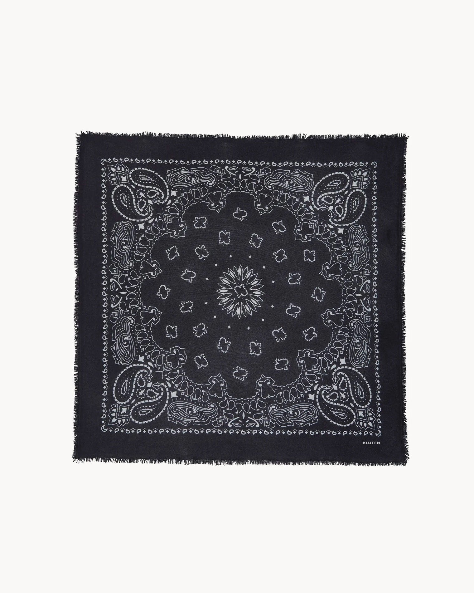 Bandana en cachemire noir pour femme et pour homme - Kujten packshot
