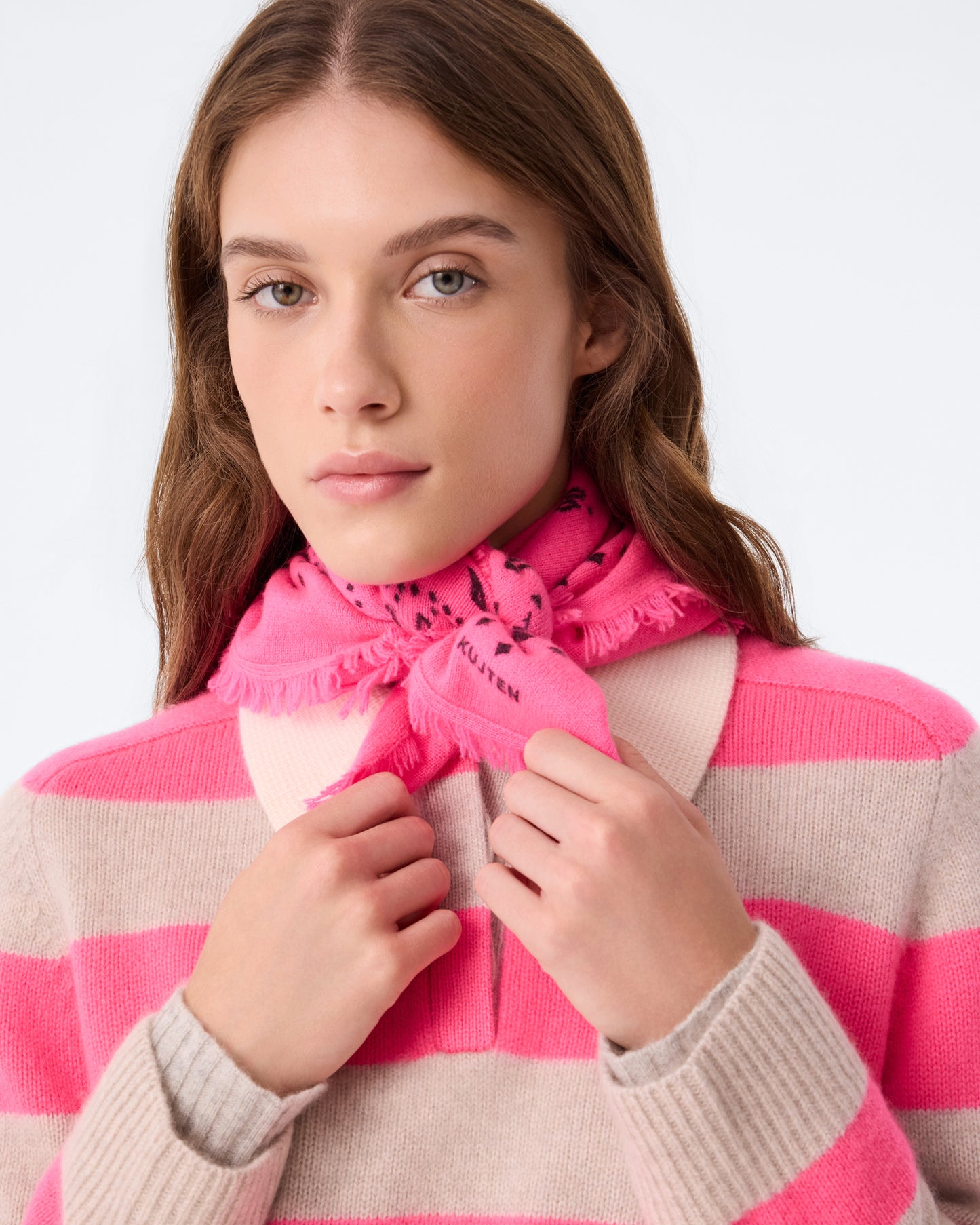 Petit Bandana Hachi cattleya