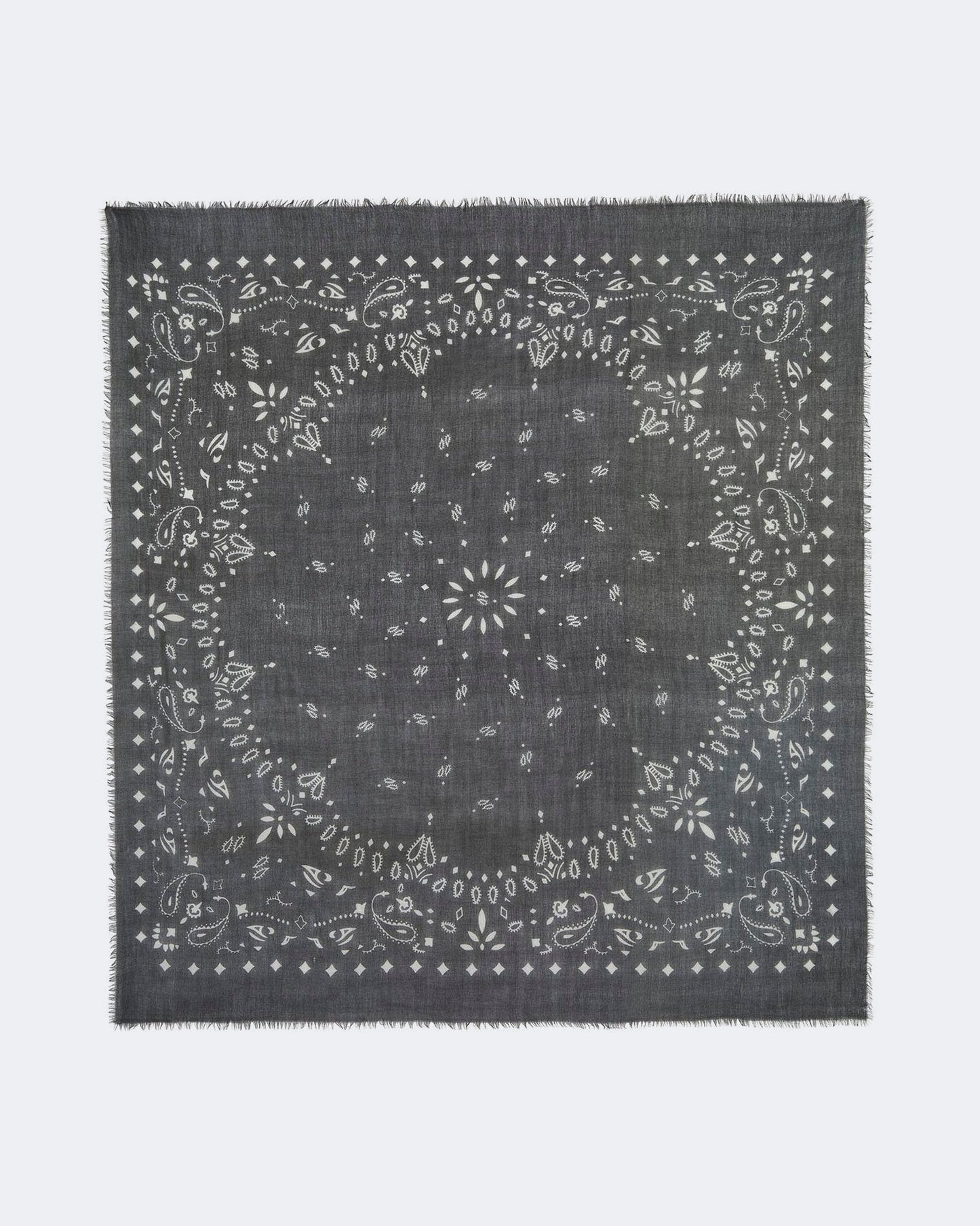 Bandana en voile de cachemire noir pour femme et pour homme - Kujten packshot