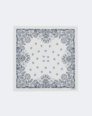 Bandana en cachemire & soie blanc pour femme et pour homme - Kujten packshot