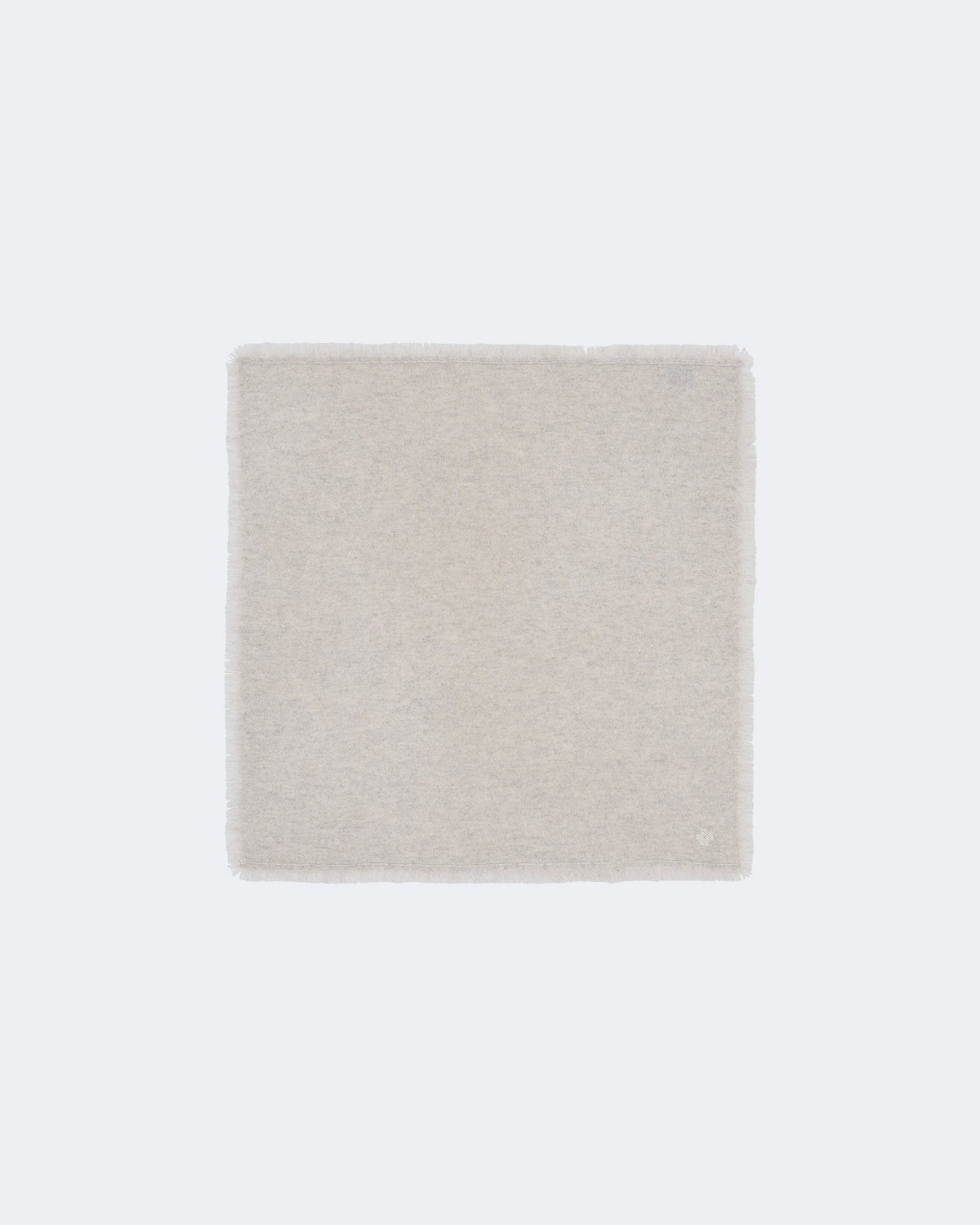 Bandana en cachemire blanc et beige pour femme et pour homme - Kujten packshot