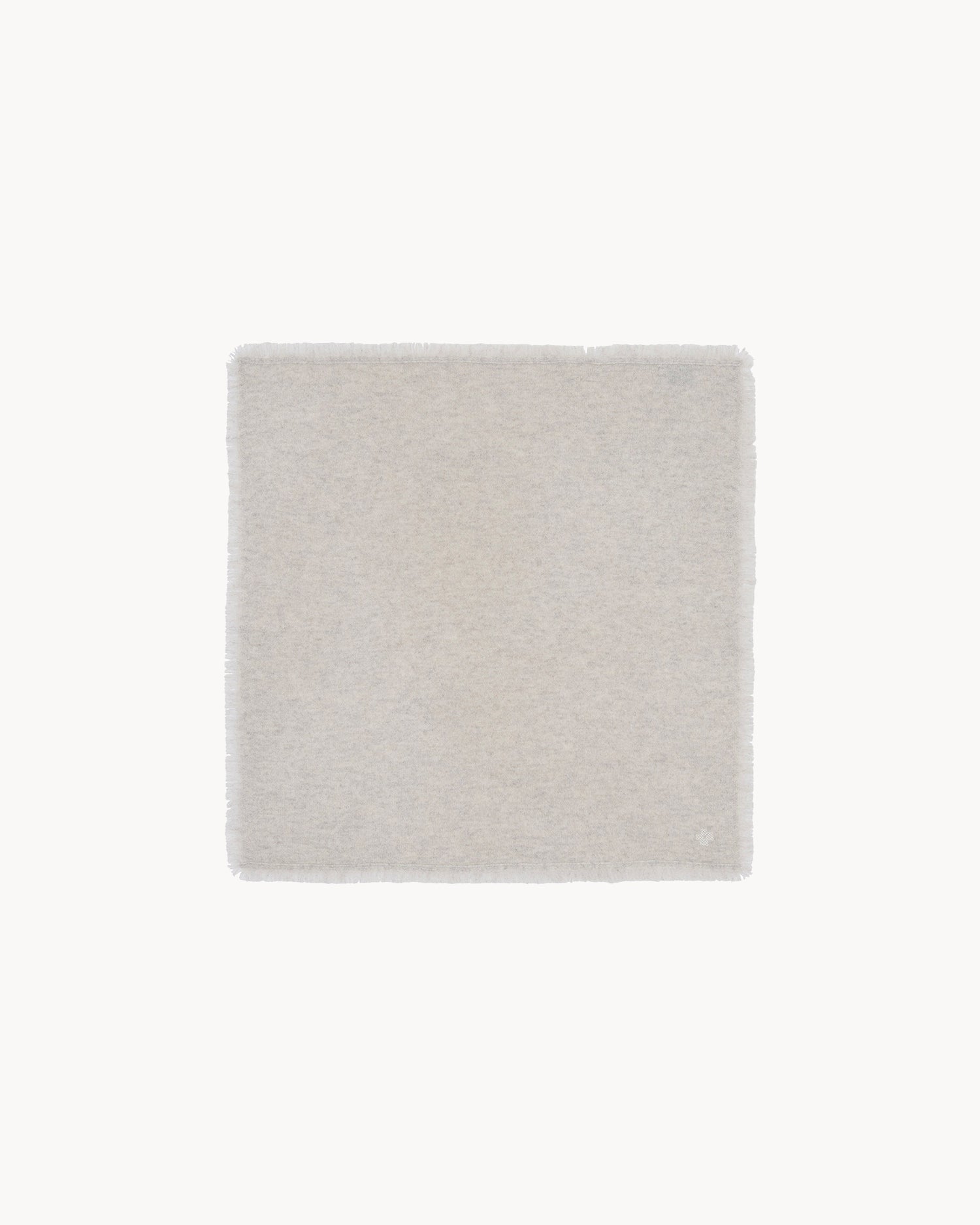Bandana en cachemire blanc et beige pour femme et pour homme - Kujten packshot