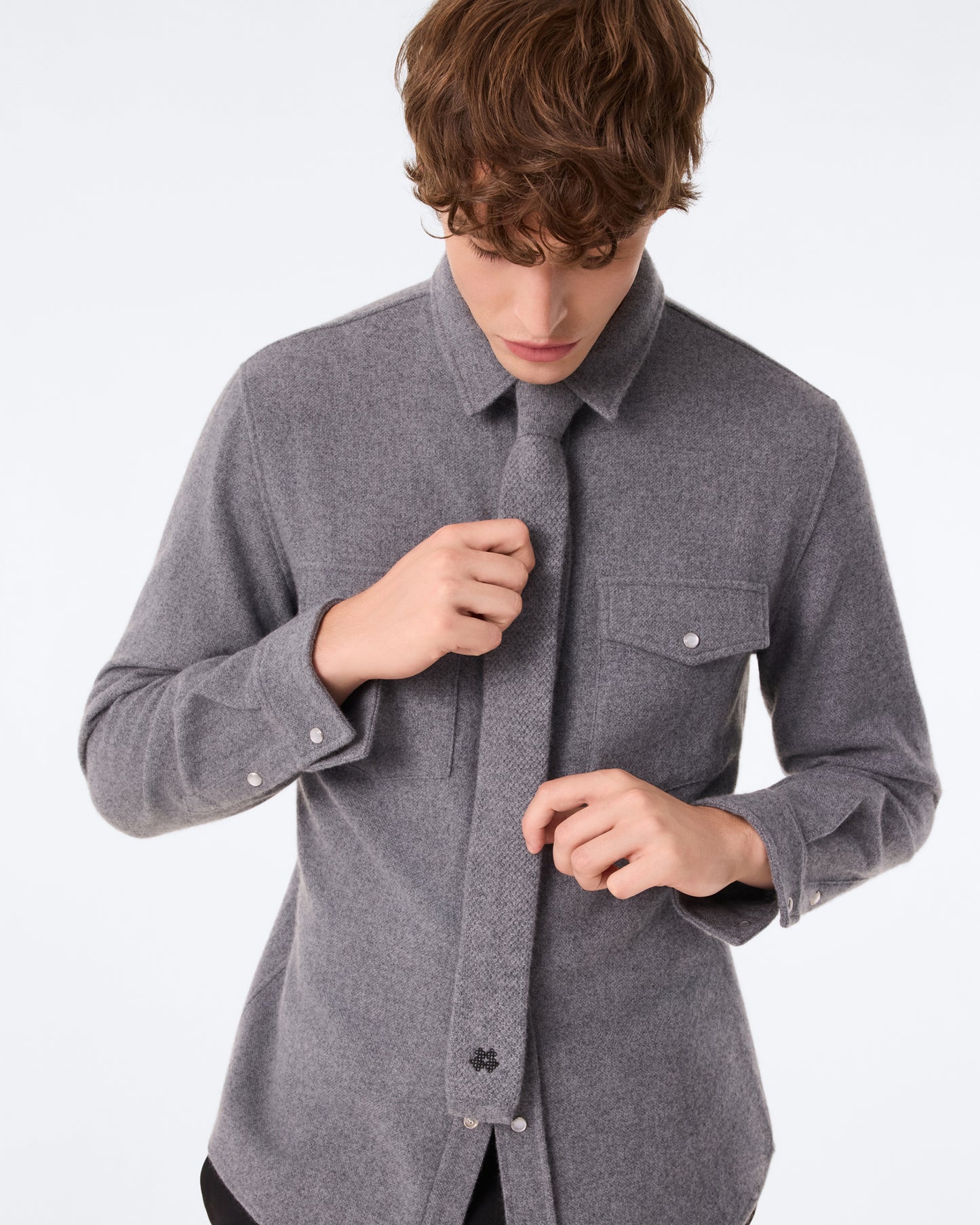 Cravate Kujtie gris flanelle