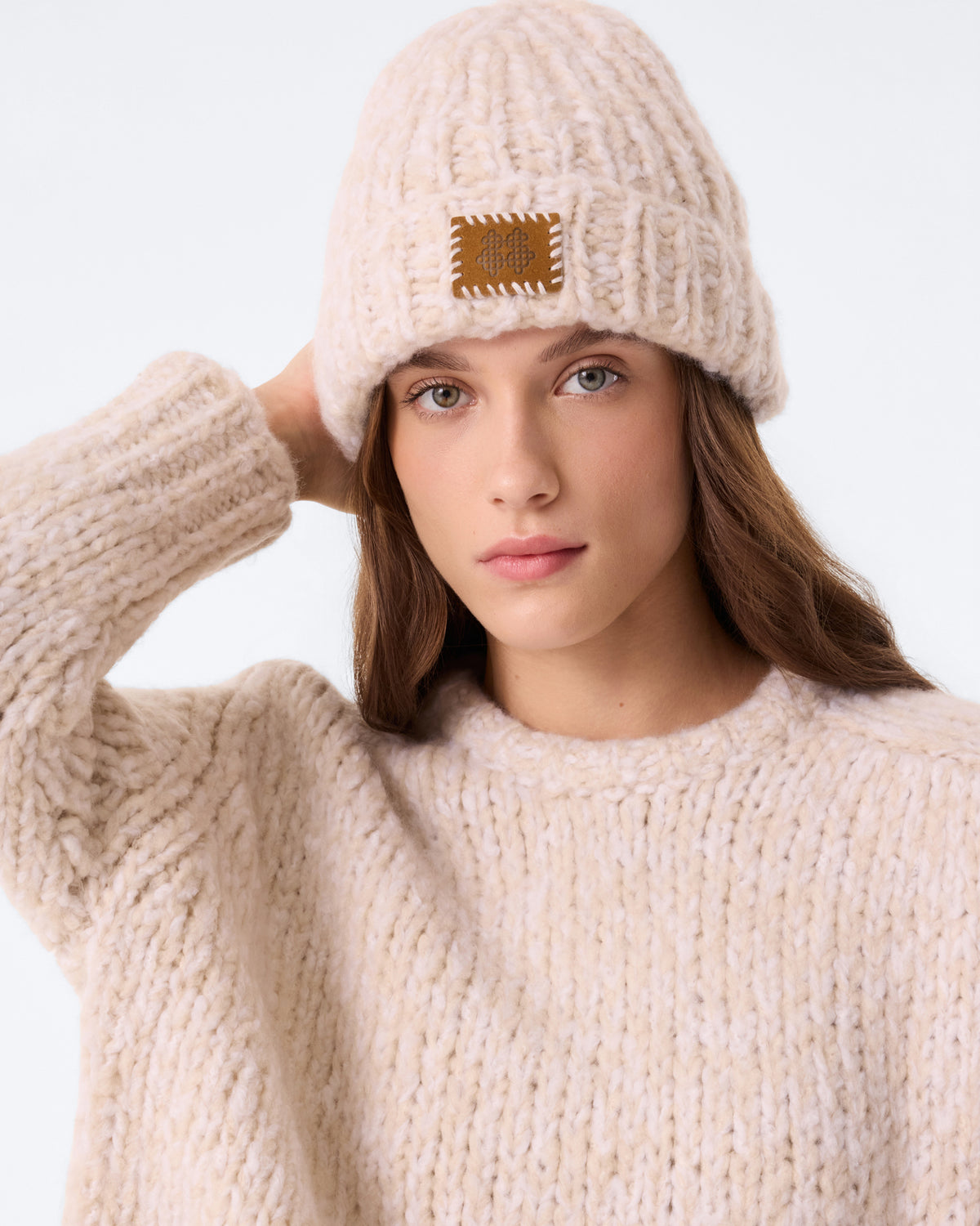 Hand Knit Beanie marl organic