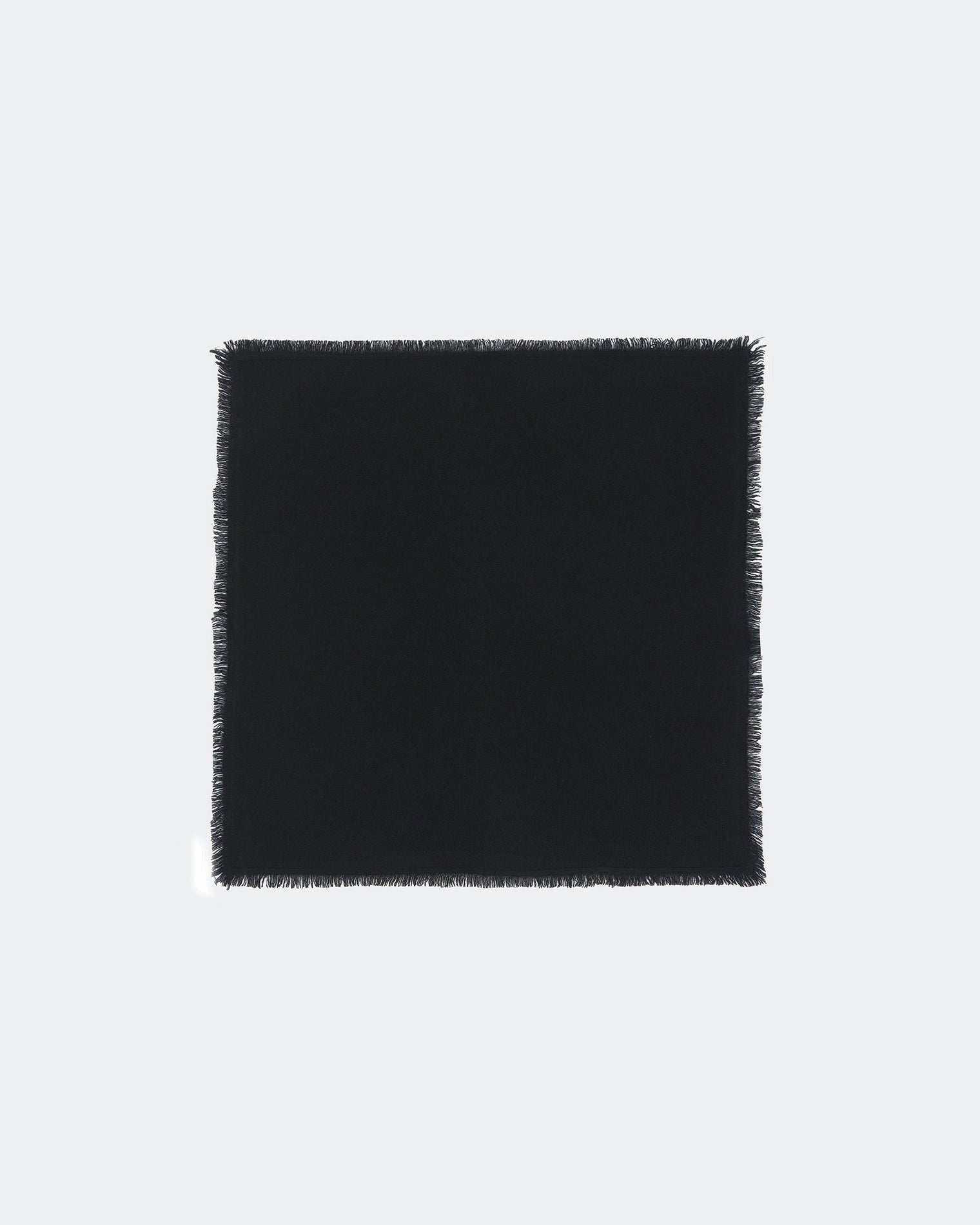 Bandana en cachemire noir pour femme et pour homme - Kujten packshot