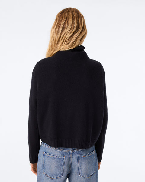 Pull Tila noir - Image 3