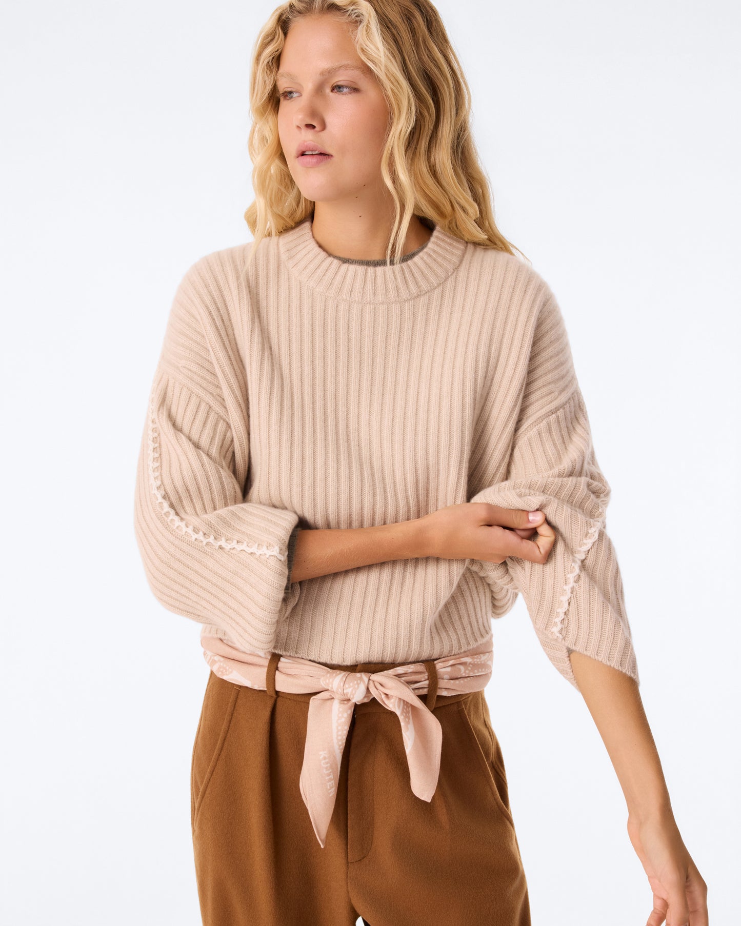 Pull Ilana beige organic