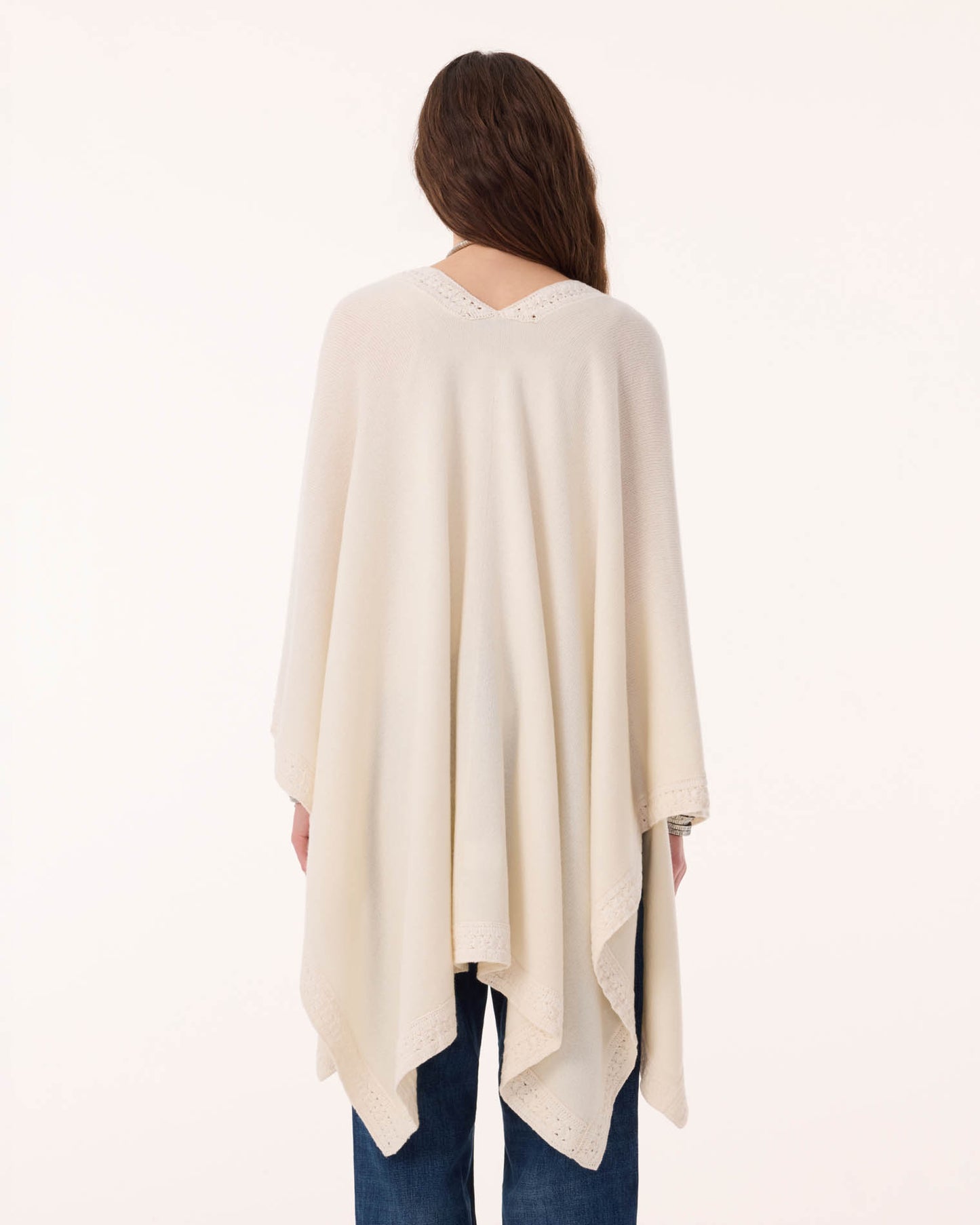 Poncho Yesenia ecru beige