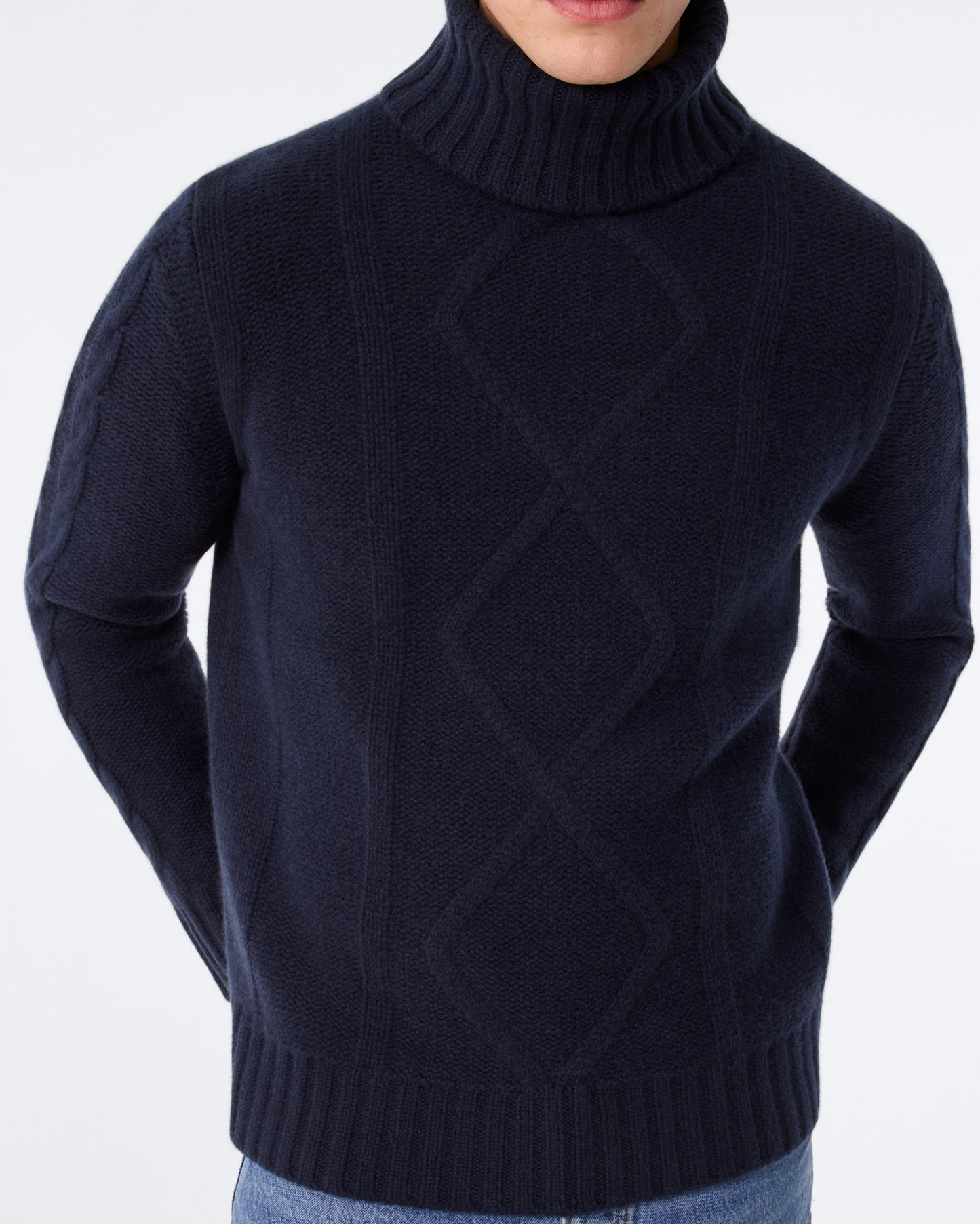 Pull Antho Cable bleu marine foncé