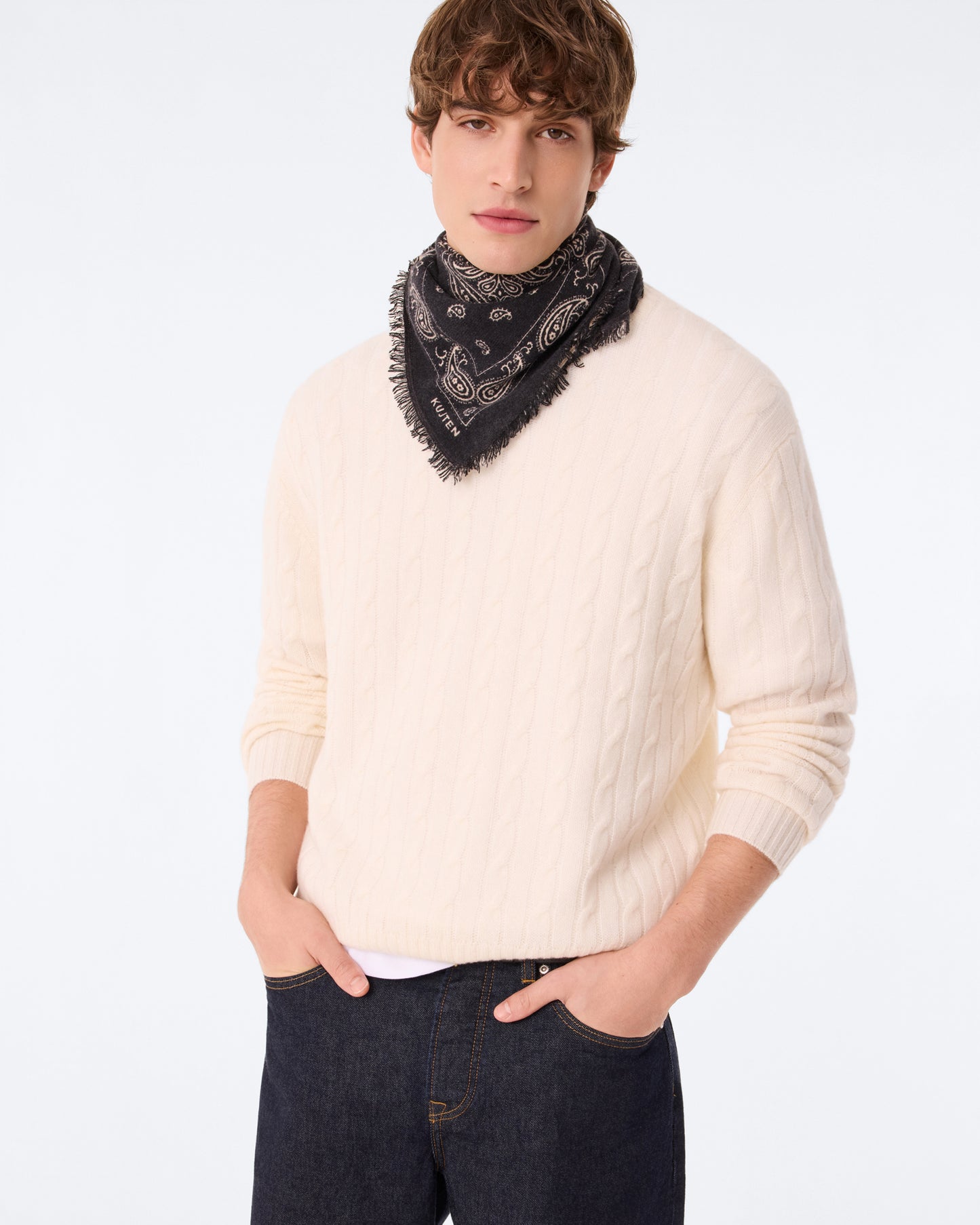 Pull Tomi Cable blanc